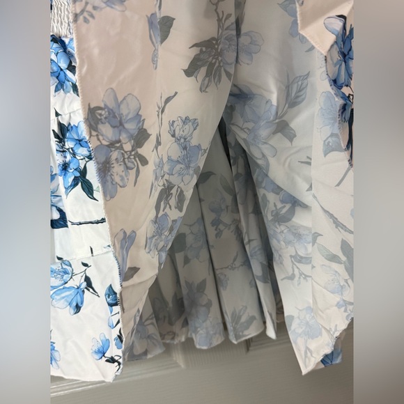 SHEIN | 2XL | Blue and White Strapless Floral - Double - layer cake Dress | - Picture 6 of 13